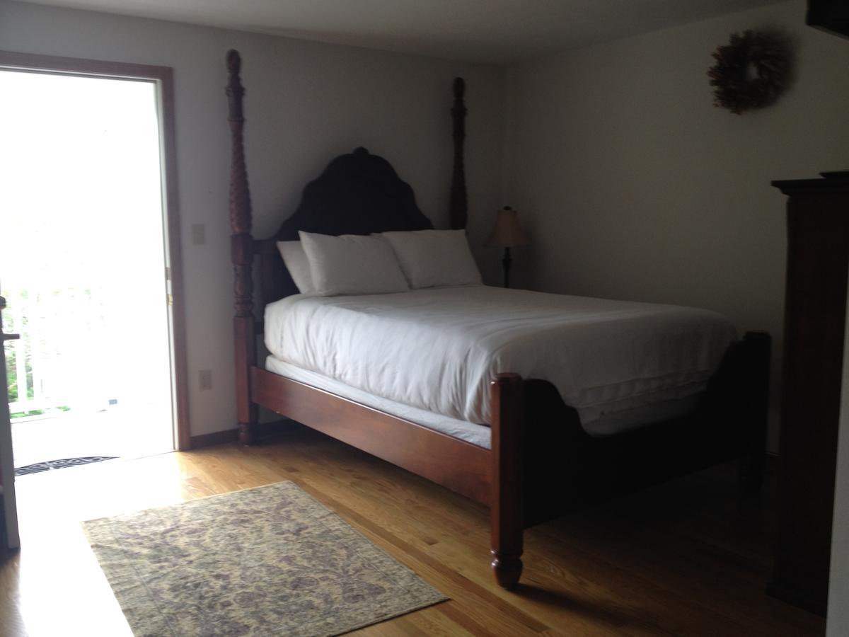 Blue Shutters Inn Carriage House Studios Ogunquit Room photo